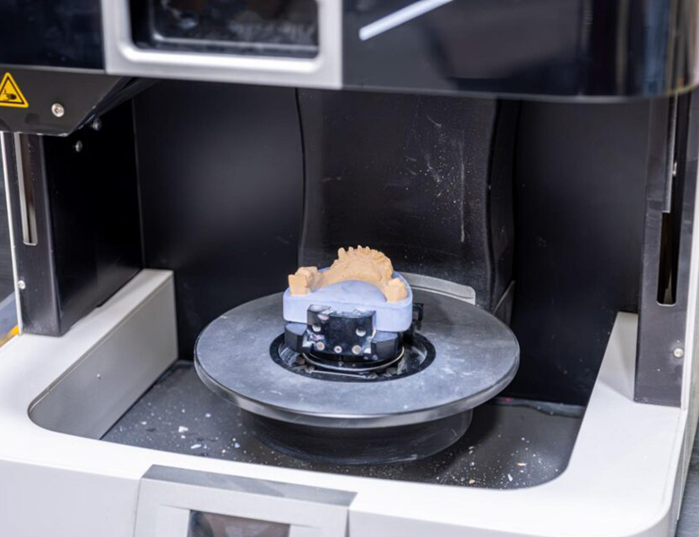 仙台市青葉区台原の歯医者、台原みなも歯科クリニックの入れ歯治療